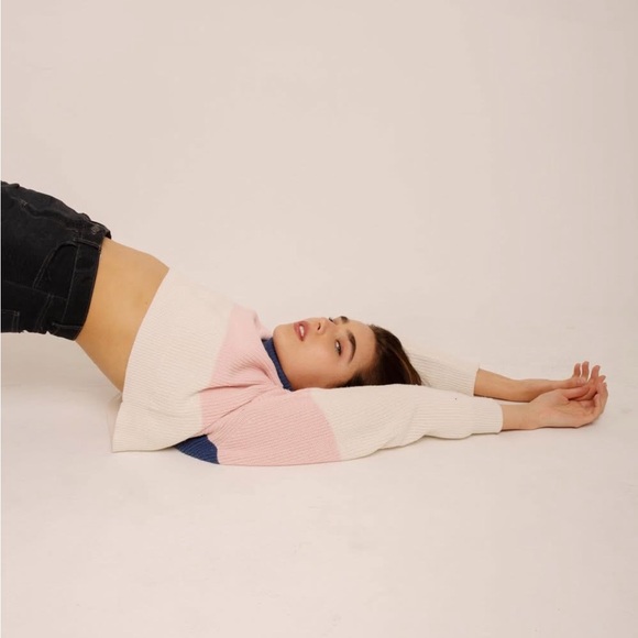 Foundationals Hatch Sweater Size Small Color Candy - Picture 2 of 7